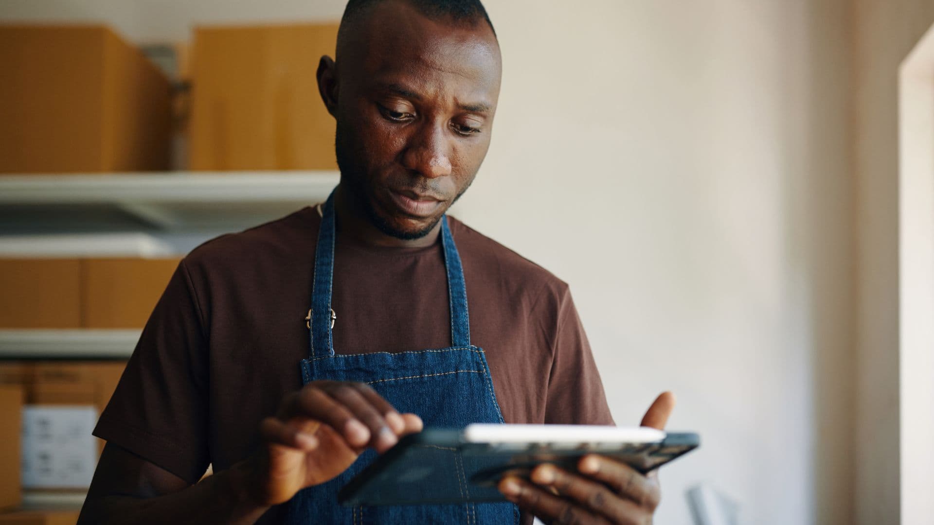 Pourquoi copier les modèles technologiques occidentaux échoue souvent en Afrique